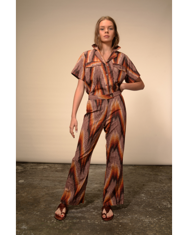 chemise avec un imprimé sauvage